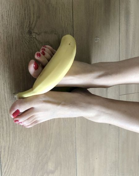 交h粗暴调教小公主视频