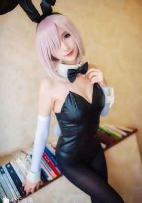 漂亮的保姆