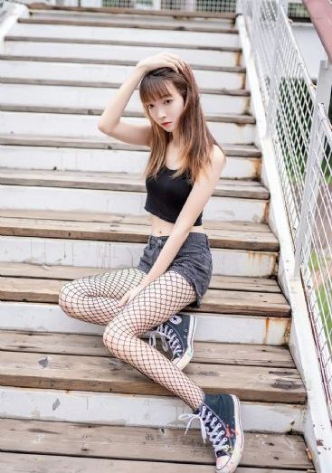 迷人的保姆在线播放