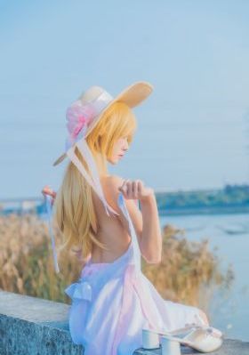女大学生的红色日记