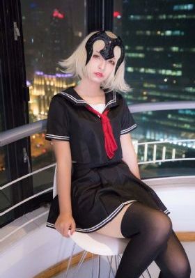 男生女生向前冲2024
